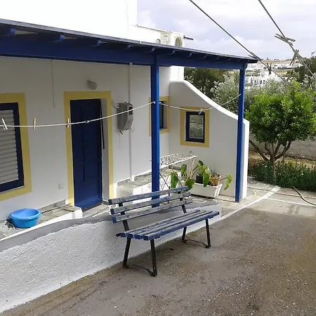 Prombona Petrino Spiti Apartment