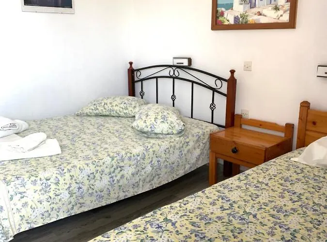 Prombona Petrino Spiti Apartment